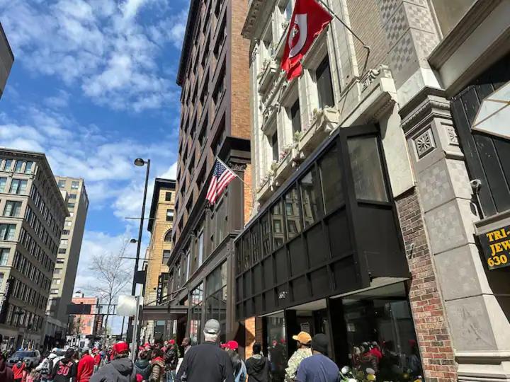 The Historic Lyric Presidential Suite Cincinnati Dış mekan fotoğraf